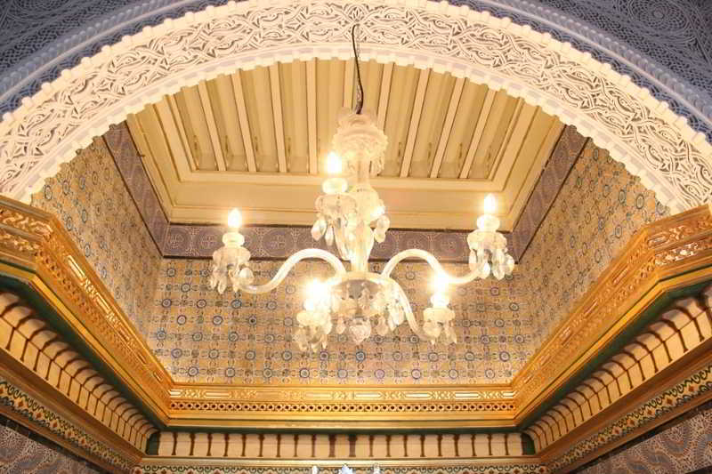 Palais Bayram Hotell Tunis Eksteriør bilde Ceiling of the palace