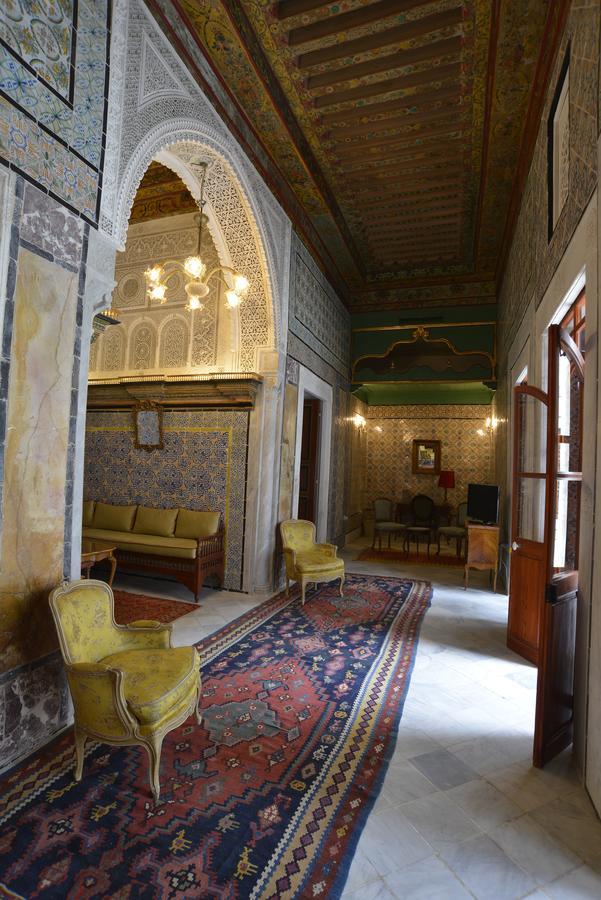 Palais Bayram Hotell Tunis Eksteriør bilde The interior of the palace