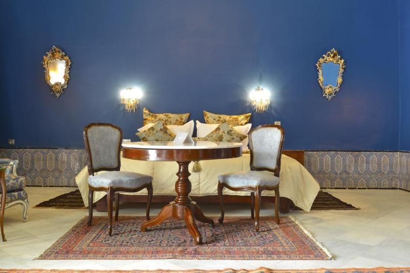 Palais Bayram Hotell Tunis Eksteriør bilde A room in the hotel